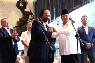 Kenang hubungan dengan surya paloh prabowo kita sahabat lama