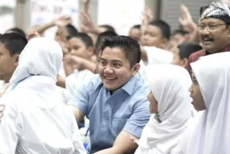 Seskab teddy jadi duta sekolah rakyat