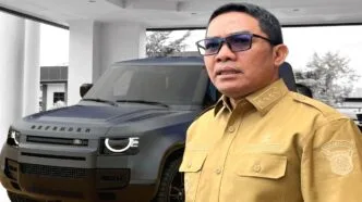 Heboh Sewa Mobil Dinas Rp160 Juta per Bulan, Mahasiswa Desak KPK Periksa Wali Kota Samarinda Sewa mobil dinas walikota samarinda 160jt perbulan