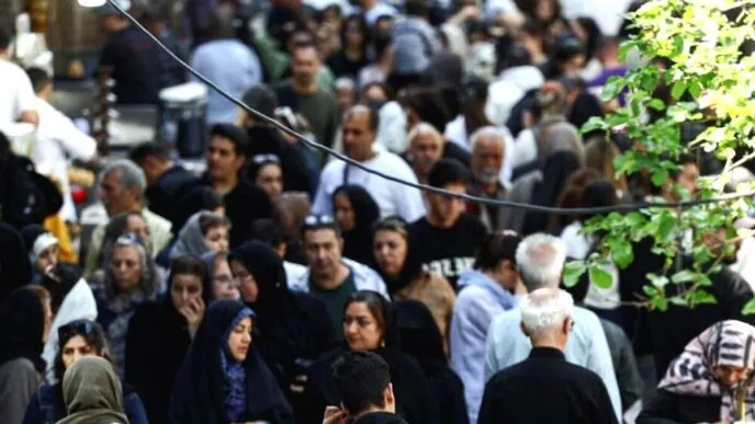 Inflasi Menggila di Iran, Pelaku Penimbunan Terancam Penjara 20 Tahun