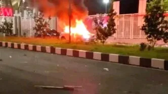 Kerusuhan Pecah Usai Persipura Gagal Promosi, Fasilitas Stadion Lukas Enembe Dirusak