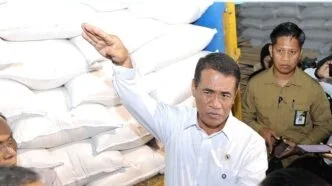 MBG Dinilai Jadi Penyelamat Harga Telur, Mentan Amran Minta Tak Diganggu