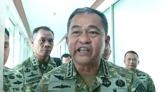 KSAD Maruli Simanjutak Tegaskan Tak Ada Perintah TNI Bubarkan Nobar Film Pesta Babi Polemik Film Pesta Babi Memanas, KSAD Sebut Pembubaran Dilakukan Pemda
