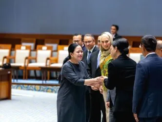 Puan Maharani Soroti Rupiah Melemah ke Rp17.503, Desak Antisipasi Serius Pemerintah