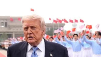 Trump buang seluruh pemberian dari pejabat china sebelum take off