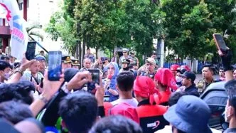 Aksi mayday makassar 2026 ditemui DPRD