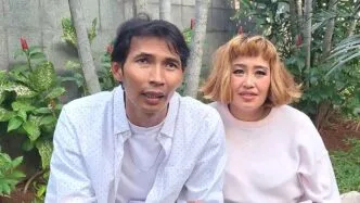 Baru umumkan cerai permanen pinkan balikan lagi