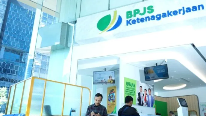 Bpjs ketenagakerjaan tingkatkan klaim jht hingga rp 15 juta lewat aplikasi jmo