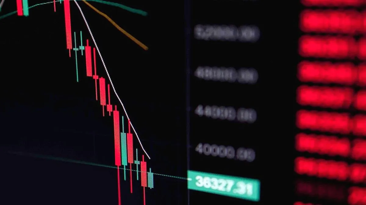 Bursa Memerah! IHSG Sempat Turun ke Level 5.966, Kondisi Disebut Mirip Awal Pandemi Covid Ilustrasi IHSG Anjlok