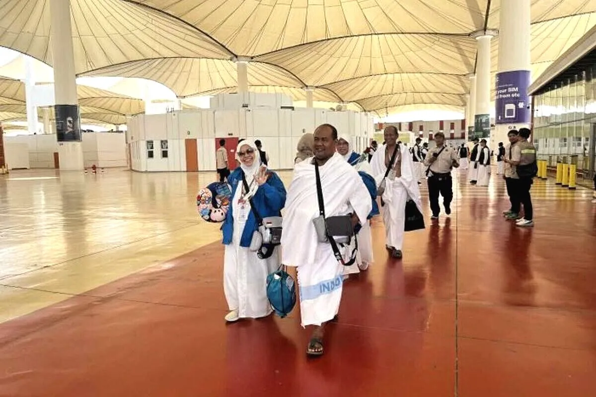 Kloter Terakhir Jemaah Haji Indonesia Tiba di Jeddah, Seluruh Jemaah Bersiap Hadapi Puncak Ibadah Haji 2026 Kloter terakhir haji jeddah