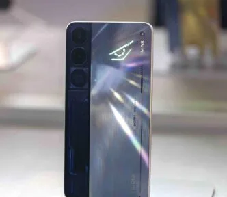 Bocoran Nubia Neo 5 Max: HP Layar Raksasa 7,5 Inch dengan Desain Futuristik dan Gahar Layar jumbo nubia neo 5 max