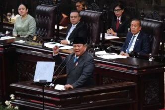 Pidato Prabowo di Rapat Paripurna DPR: Terpukul Data Kemiskinan, Ekonomi Tumbuh 35 Persen tapi Rakyat Miskin Bertambah Pidato=prabowo rapat paripurna dpr ekonomi