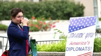 Trump phk diplomat as