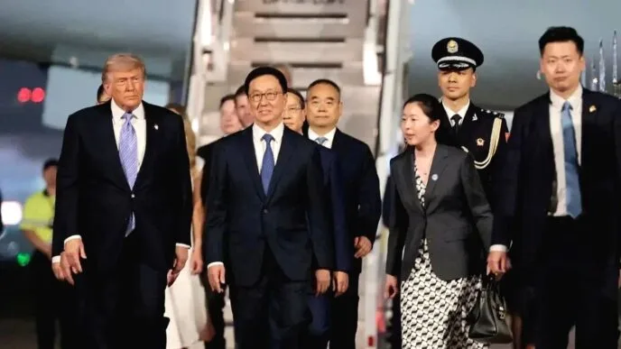 Trump tiba di china