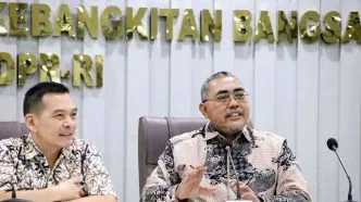 PKB Desak PDI-P Tegaskan Sikap Politik terhadap Pemerintahan Prabowo: Oposisi atau Dukung Pemerintah Jangan Bersikap Abu-Abu Isu di Balik Aksi Mahasiswa Menguat, PKB Soroti Posisi Politik PDI P
