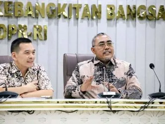 PKB Desak PDI-P Tegaskan Sikap Politik terhadap Pemerintahan Prabowo: Oposisi atau Dukung Pemerintah Jangan Bersikap Abu-Abu Isu di Balik Aksi Mahasiswa Menguat, PKB Soroti Posisi Politik PDI P