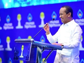 Kisah Pernah Busung Lapar, Bahlil Ajak Semua Pihak Sukseskan Program MBG