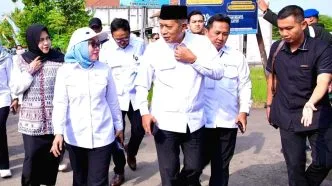 Menkop Usul Tambahan Anggaran Rp1,34 Triliun untuk Percepat 80 Ribu Kopdes Merah Putih Koperasi Desa Merah Putih Dikebut, Kementerian Koperasi Ajukan Anggaran Hampir Rp2 Triliun