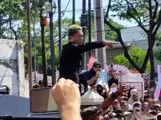Putusan Sela Sudewo Ditolak, Ketegangan Pecah antara Pendukung dan Petugas