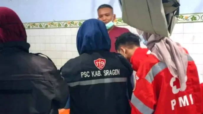 Warga Sragen Geger, Anak Perempuan Ditemukan Tewas dengan Luka Parah Saat Orang Tua Bekerja Siswi Kelas 5 SD Tewas di Rumah Baru Keluarganya, Polisi Dalami Dugaan Pembunuhan
