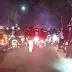 Ambulans terjebak konvoi pesilat karanganyar