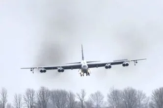 B52 stratofortress jatuh edwards air force base