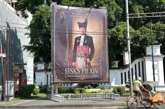 Baliho pb xiv mangkubumi gladag solo