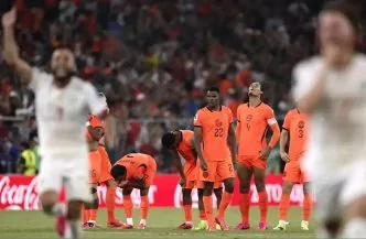 De oranje gugur piala dunia
