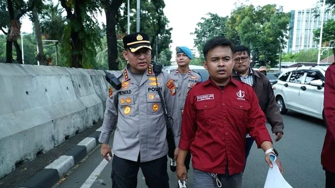 Rektorat UBK Ungkap Dugaan Polisi Tawarkan Uang 50 Juta agar Demo Mahasiswa Dipindah dari Istana ke DPR Investigasi demo ubk polisi