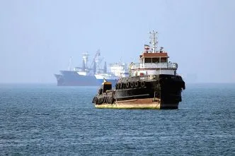 Iran tutup total selat hormuz