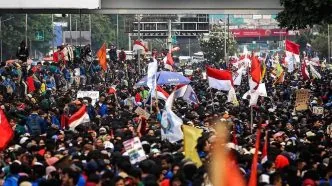 Jakarta Siaga! Ribuan Massa Mahasiswa dan Koalisi Sipil Turun ke Jalan Hari Ini Lalu lintas jakarta pusat demo