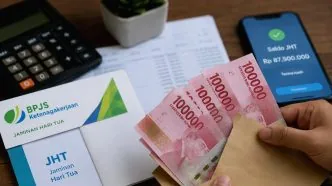 Kontroversi Pajak Dana JHT, Buruh Desak Pemerintah Cabut Aturan Lama Menkeu Janji Evaluasi Aturan yang Berlaku Pencairan jht buruh kebijakan pajak