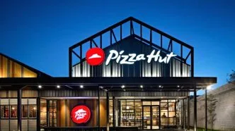 Tertekan Persaingan dan Penurunan Penjualan, Pizza Hut Dijual ke Investor Baru Seharga Rp47,8 Triliun Pizza hut dijual yum brands