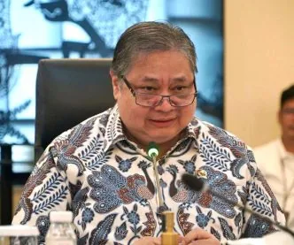 Airlangga Buka Suara soal Rupiah Melemah ke Rp18.000, Ini Alasan Pemerintah Tetap Optimistis