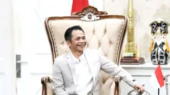 Kontroversi Lagu Bupati Purwakarta Berujung Somasi, Lirik Dinilai Merendahkan Perempuan Bupati Purwakarta Disomasi Gegara Lagu Viral, Pengkritik Soroti Dugaan Muatan Misoginis