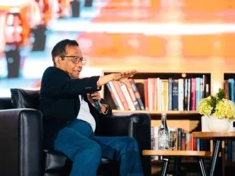 Jika Korupsi Tak Diberantas, Fatwa Tak Bayar Pajak Bisa Muncul? Pernyataan Mahfud MD Disorot Fatwa NU dan Pajak Negara Pernyataan Mahfud MD di Lirboyo Jadi Perbincangan Nasional