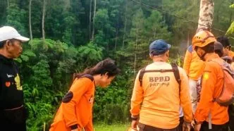 Dua Remaja yang Hilang Saat Mendaki Gunung Bismo Ditemukan Meninggal, Evakuasi Terkendala Medan Curam Hilang Sejak Akhir Juni, Dua Remaja Asal Wonosobo Ditemukan Meninggal di Lembah Gunung Bismo