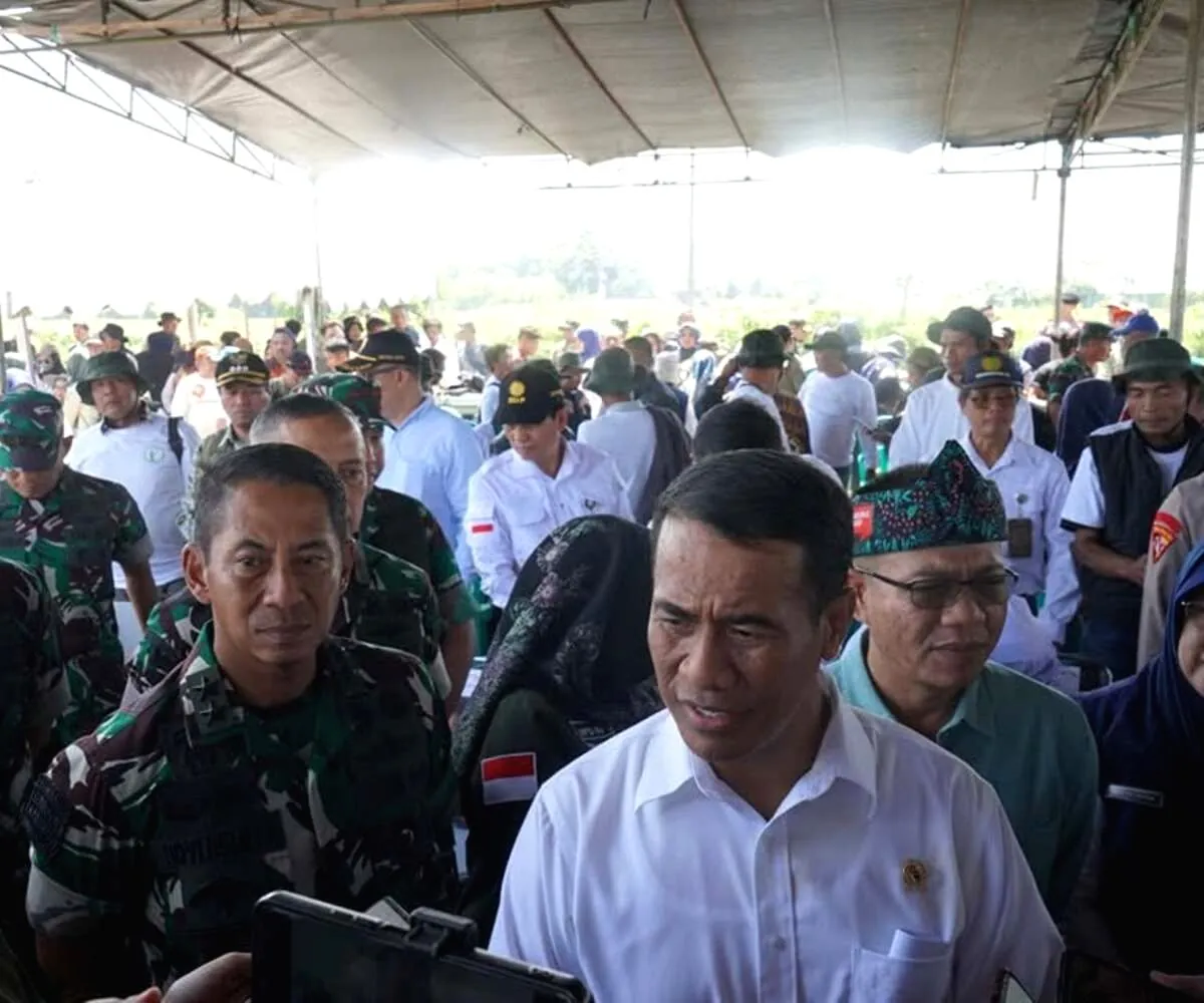 Mentan Ungkap Potensi Rp263 Triliun untuk Petani Lewat Kopdes Merah Putih, Begini Perhitungannya Kopdes Merah Putih Disebut Bisa Pangkas Rantai Pasok, Petani Berpeluang Nikmati Rp263 T
