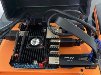 Cyberdeck Jadi Tren Baru Gen Z, Ini Alasan Komputer Rakitan Semakin Diminati Mengenal Cyberdeck, Komputer DIY Bergaya Cyberpunk yang Sedang Viral