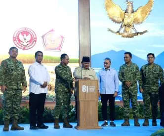 Presiden Prabowo Ancam Tak Ampuni Koruptor dan Pejabat yang Khianati Kepercayaan Rakyat Prabowo Ultimatum Pejabat Nakal, Siap Tindak Tegas yang Merugikan Masyarakat