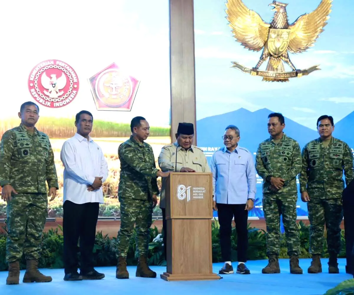 Presiden Prabowo Ancam Tak Ampuni Koruptor dan Pejabat yang Khianati Kepercayaan Rakyat Prabowo Ultimatum Pejabat Nakal, Siap Tindak Tegas yang Merugikan Masyarakat