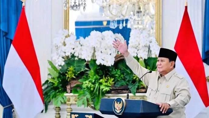 Prabowo Siapkan 50 Pabrik Etanol, Indonesia Didorong Menuju BBM E20 dan Swasembada Energi Prabowo Ungkap Rencana Besar Bangun 50 Pabrik Etanol, Ini Dampaknya bagi Energi Nasional