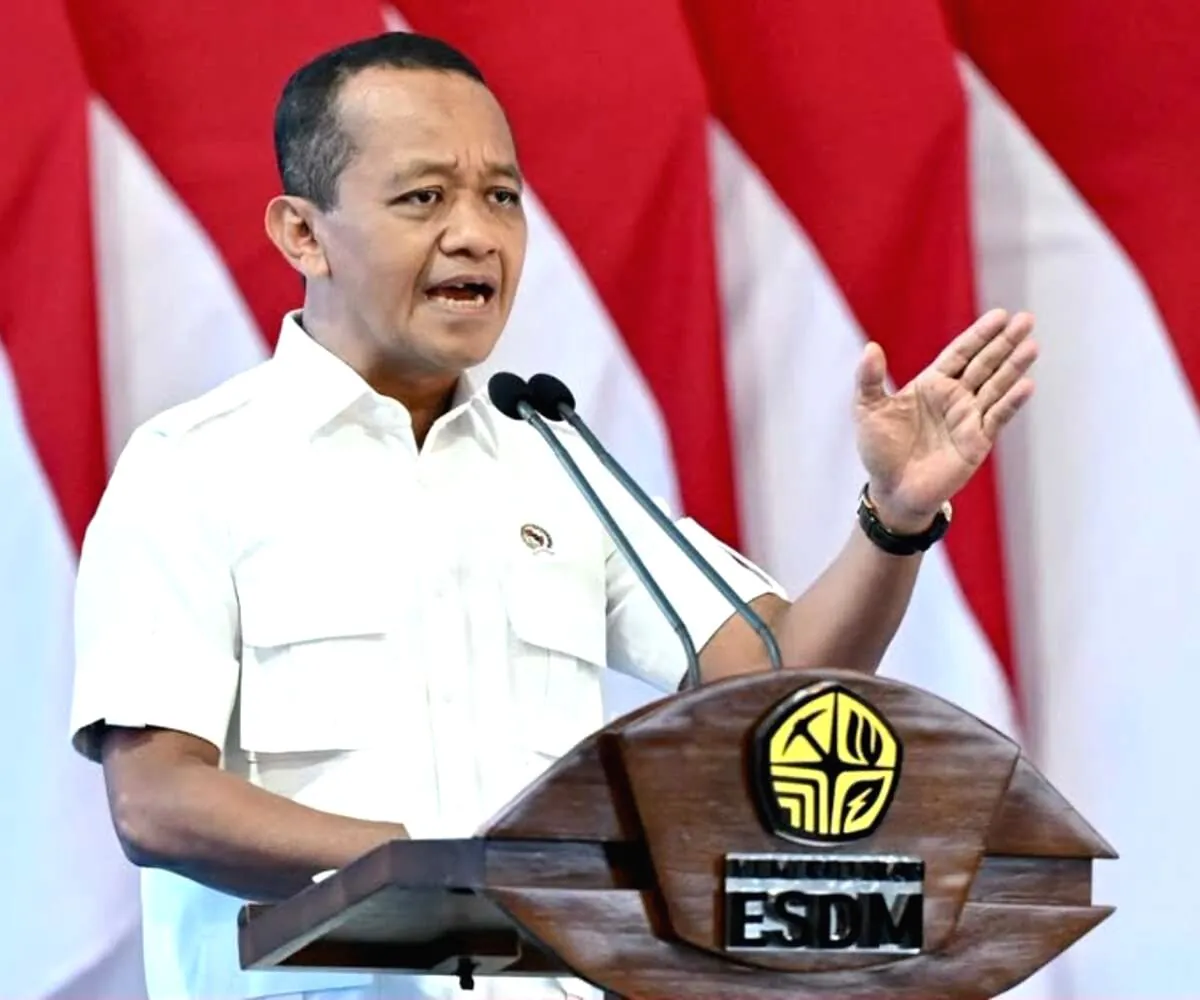Surplus Solar Diproyeksi Capai 4 Juta KL, Pemerintah Siapkan Produksi Avtur Dalam Negeri Tak Lagi Bergantung Impor, Indonesia Siapkan Pabrik Avtur dari Surplus Solar