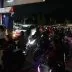 Kelangkaan BBM di Sumatra Kian Parah, Antrean Solar Berjam-jam hingga Telan Korban Jiwa Antrean spbu kelangkaan bbm palembang