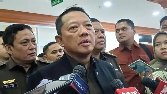 Mantan Jampidsus Mangkir Pemeriksaan Penyidik, Hotman Paris Mundur dari Tim Kuasa Hukum Febrie Adriansyah Febrie adriansyah pemeriksaan kejagung