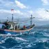 BMKG Keluarkan Peringatan Gelombang Tinggi di Pantai Selatan Jateng, Berlaku hingga 26 Juli 2026 Gelombang tinggi laut selatan BMKG