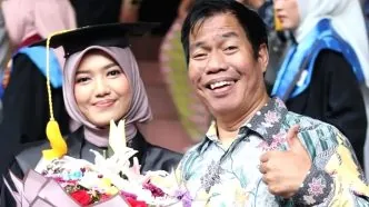 Komedian temon meninggal