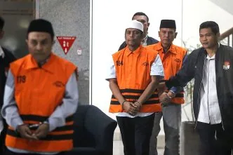 Kpk sita aset rp22 miliar dana hibah jatim