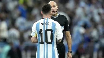 Lionel messi kritik antonio mateu lahoz piala dunia