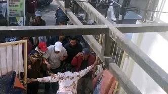Viral! Oknum Ormas Duduki Paksa Ruko di Surabaya, Diduga Minta Kompensasi Rp100 Juta Oknum ormas duduki ruko surabaya